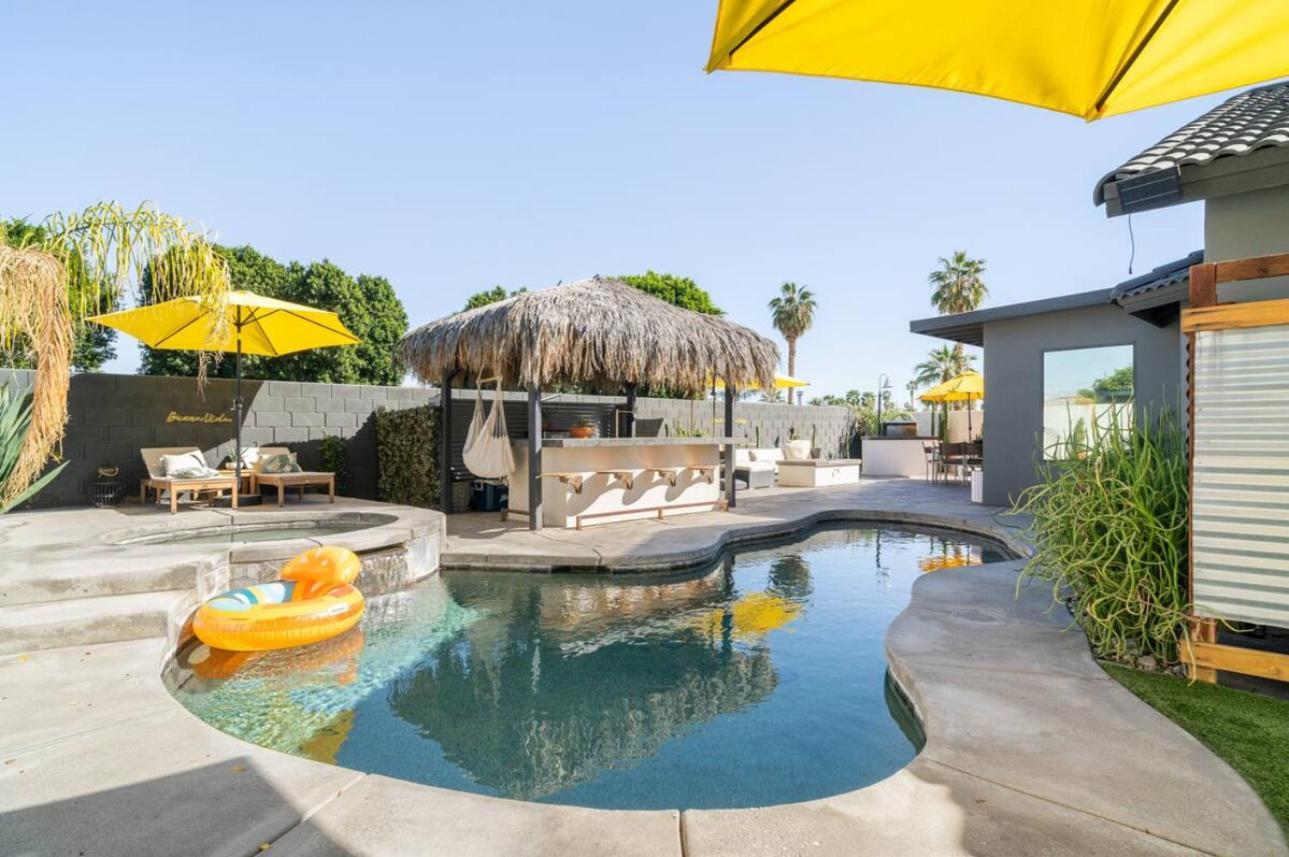 Desert Paradise Salt Water Pool & Spa 1 Mile To Coachella Fest Indio Exterior photo